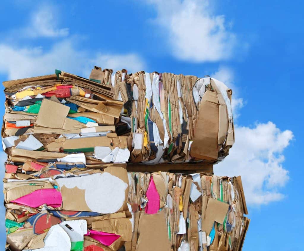 Stacking on waste cardboard bundles